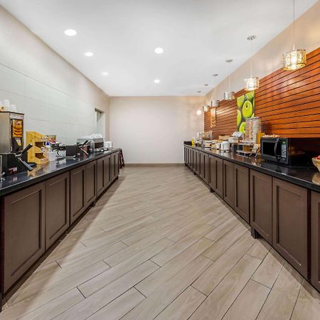 La Quinta By Wyndham Houston Humble Atascocita Hotel Bagian luar foto