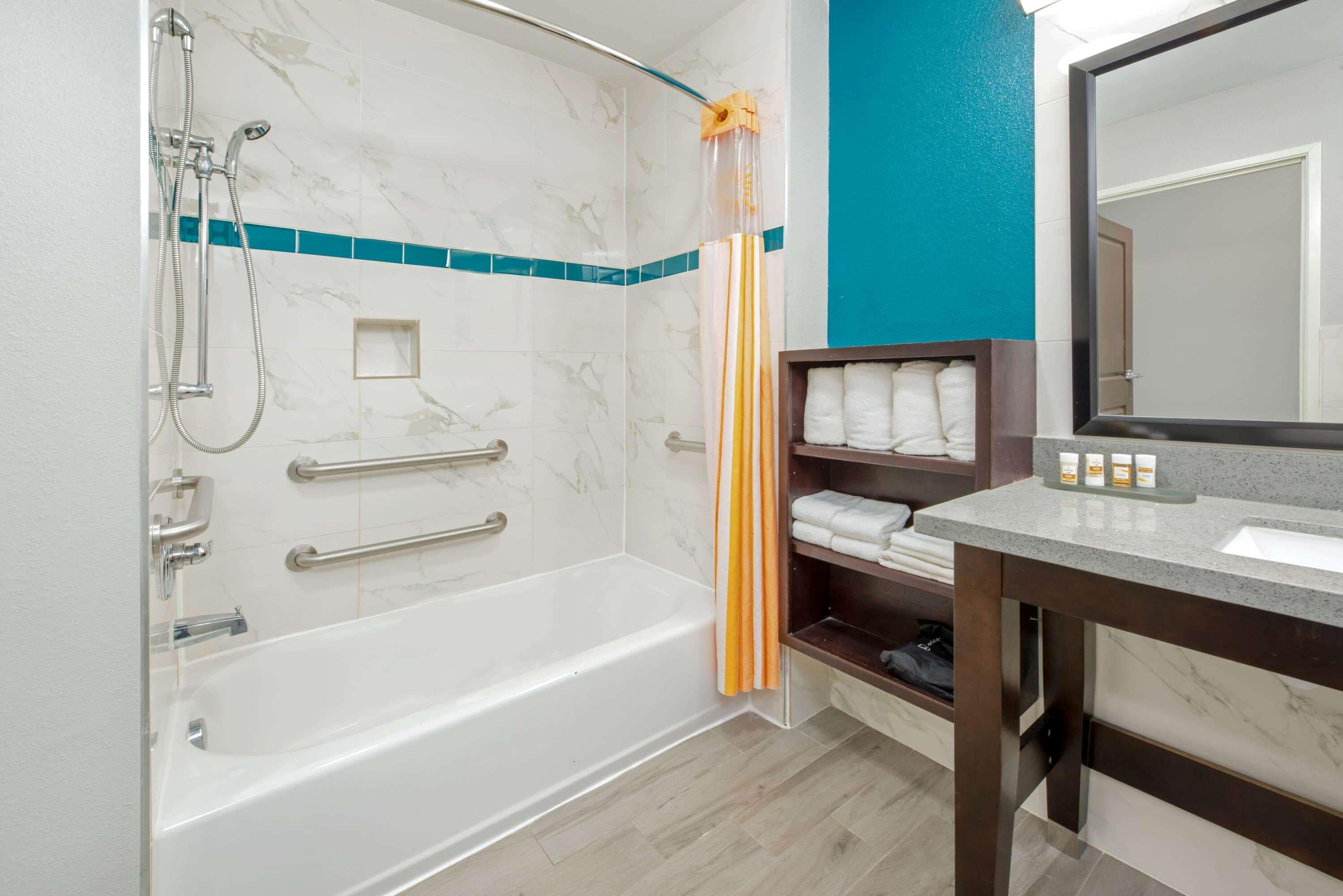 La Quinta By Wyndham Houston Humble Atascocita Hotel Bagian luar foto