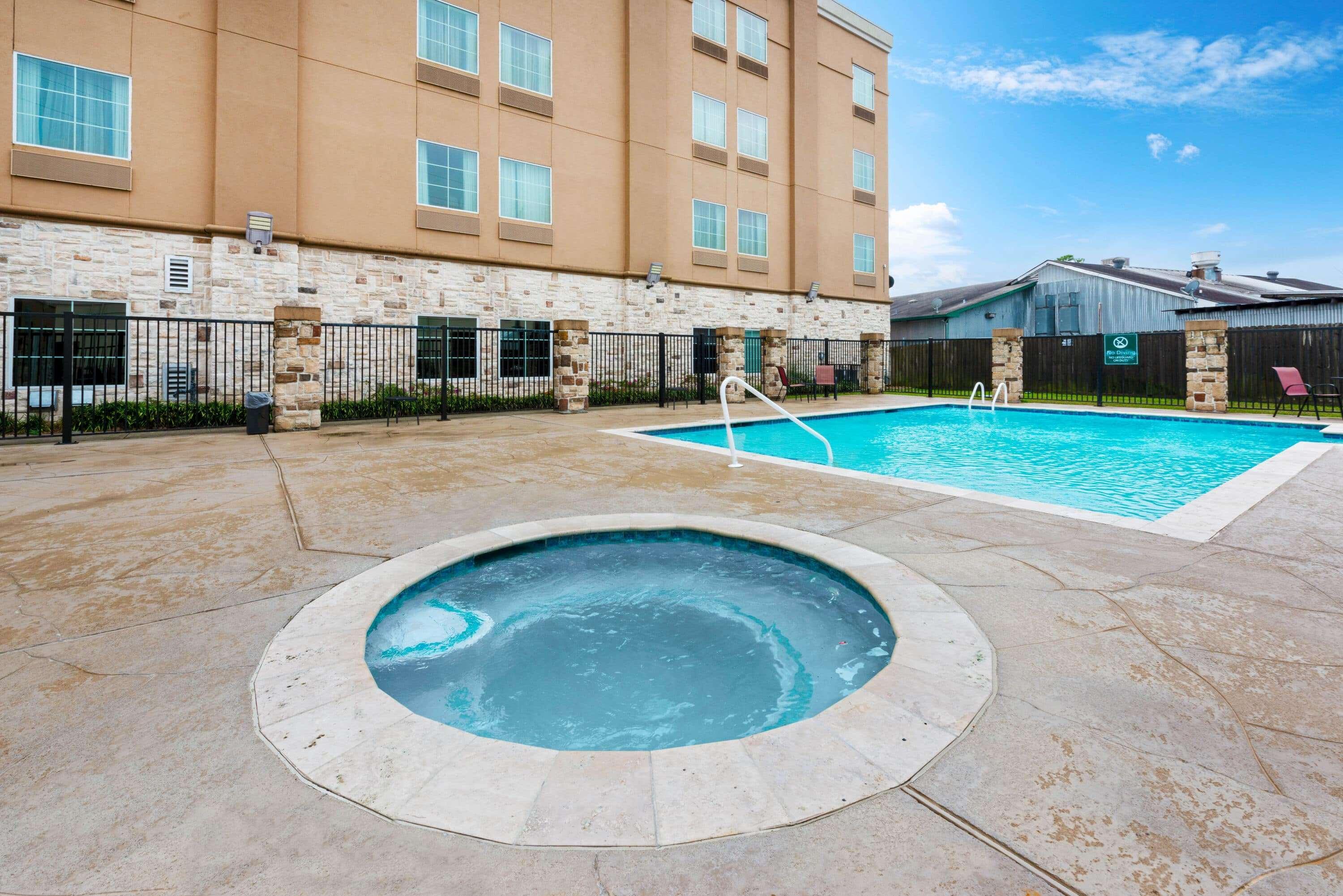 La Quinta By Wyndham Houston Humble Atascocita Hotel Bagian luar foto